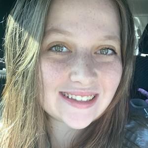 Meet your Posher, Angelica